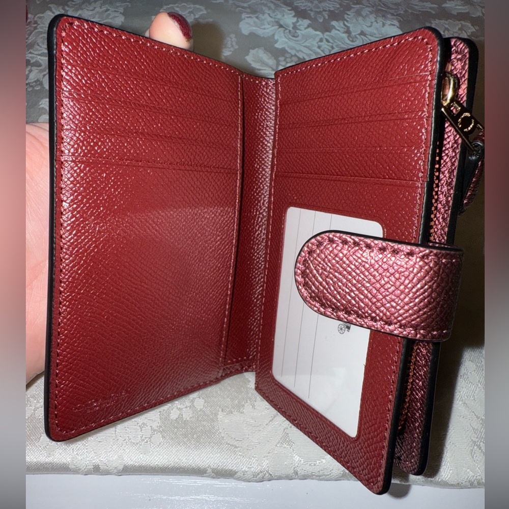 Coach Leather Medium Zip Wallet NWT Rose Gold Wine Compact Cash Cards - Picture 10 of 13